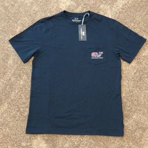 New Vineyard Vines T-shirt